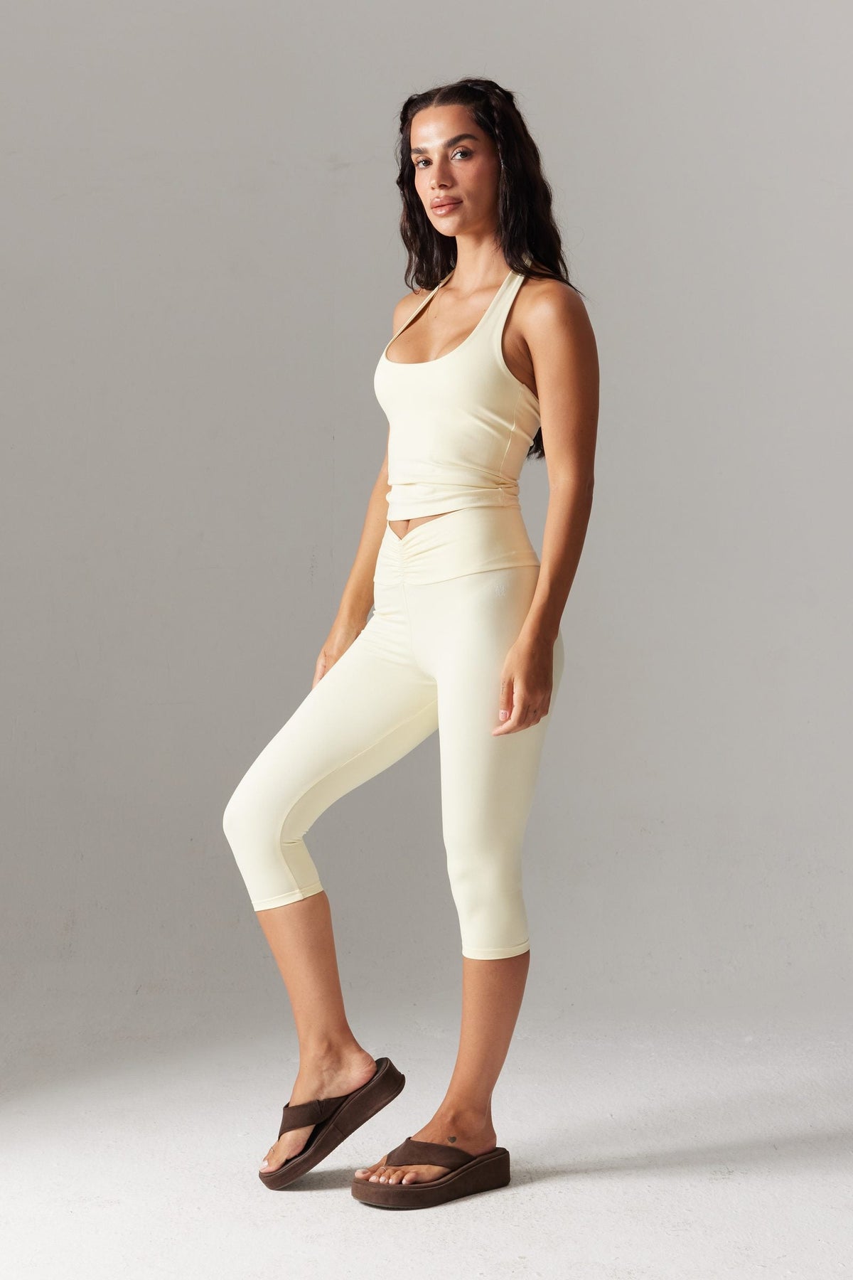 BASE Boyundan Askılı Crop — Sarı