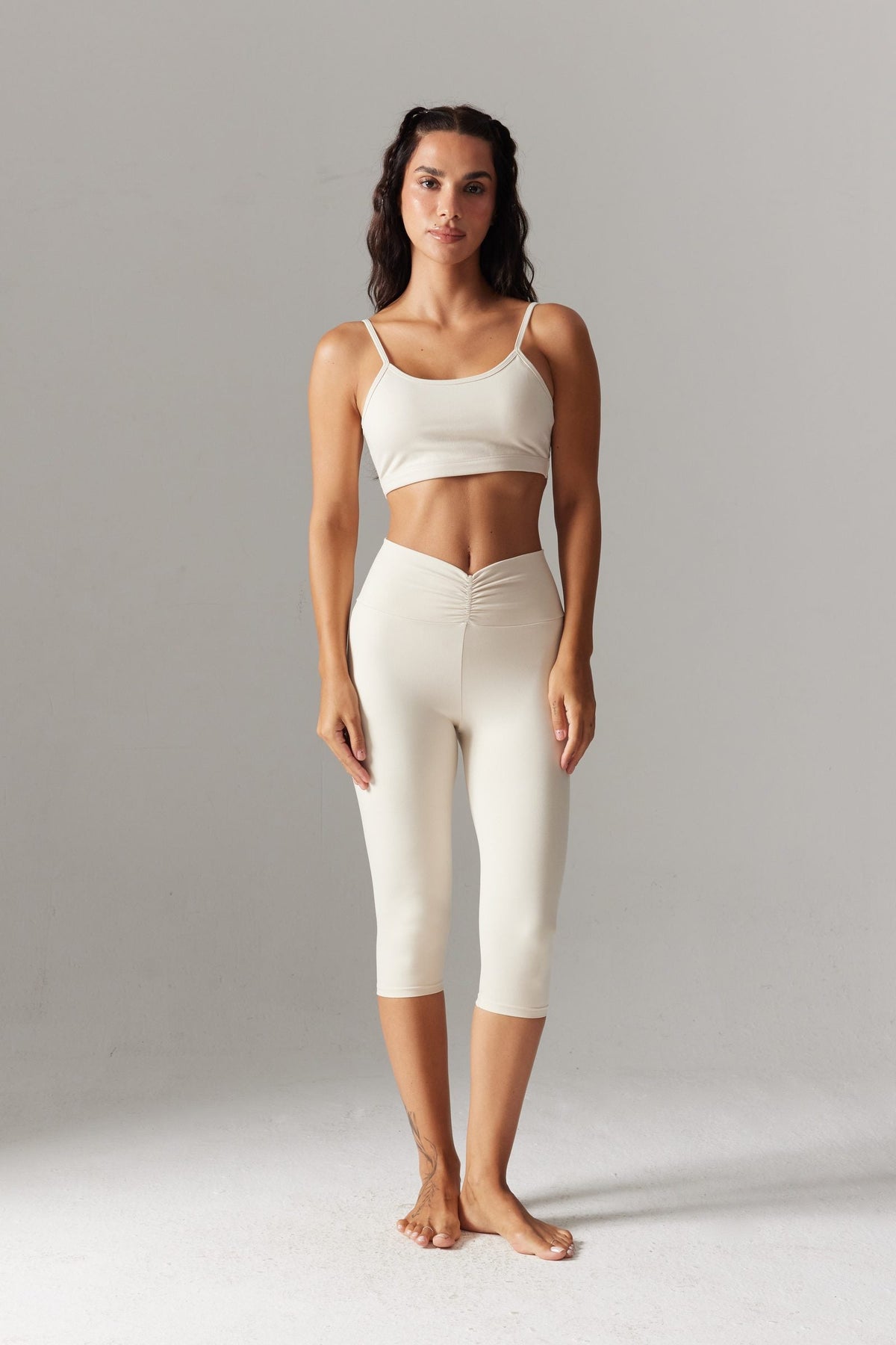 BASE İnce Askılı Crop — Kemik