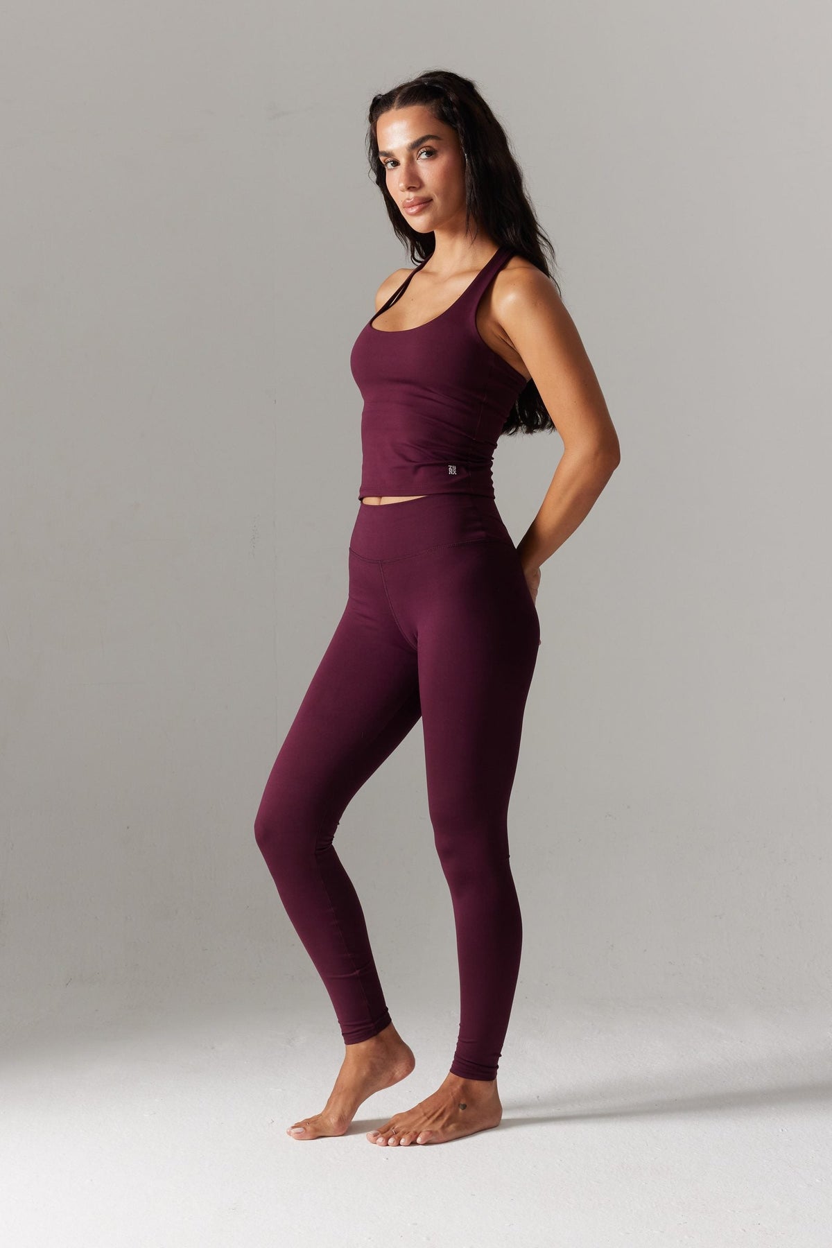 BASE Boyundan Askılı Crop — Gardenya (Mürdüm)