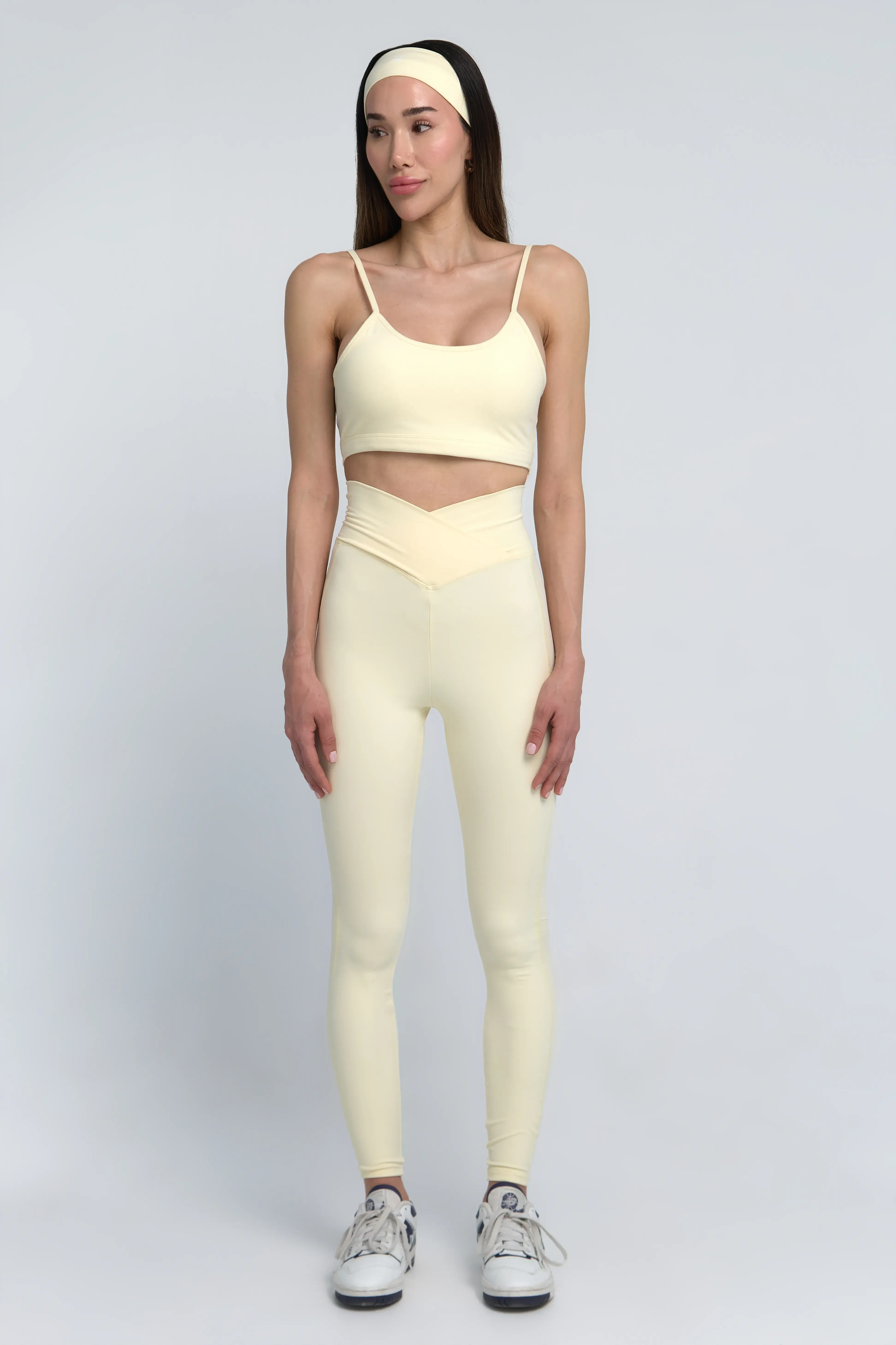 CORE V-Bel Tayt & İnce Askılı Crop Takımı