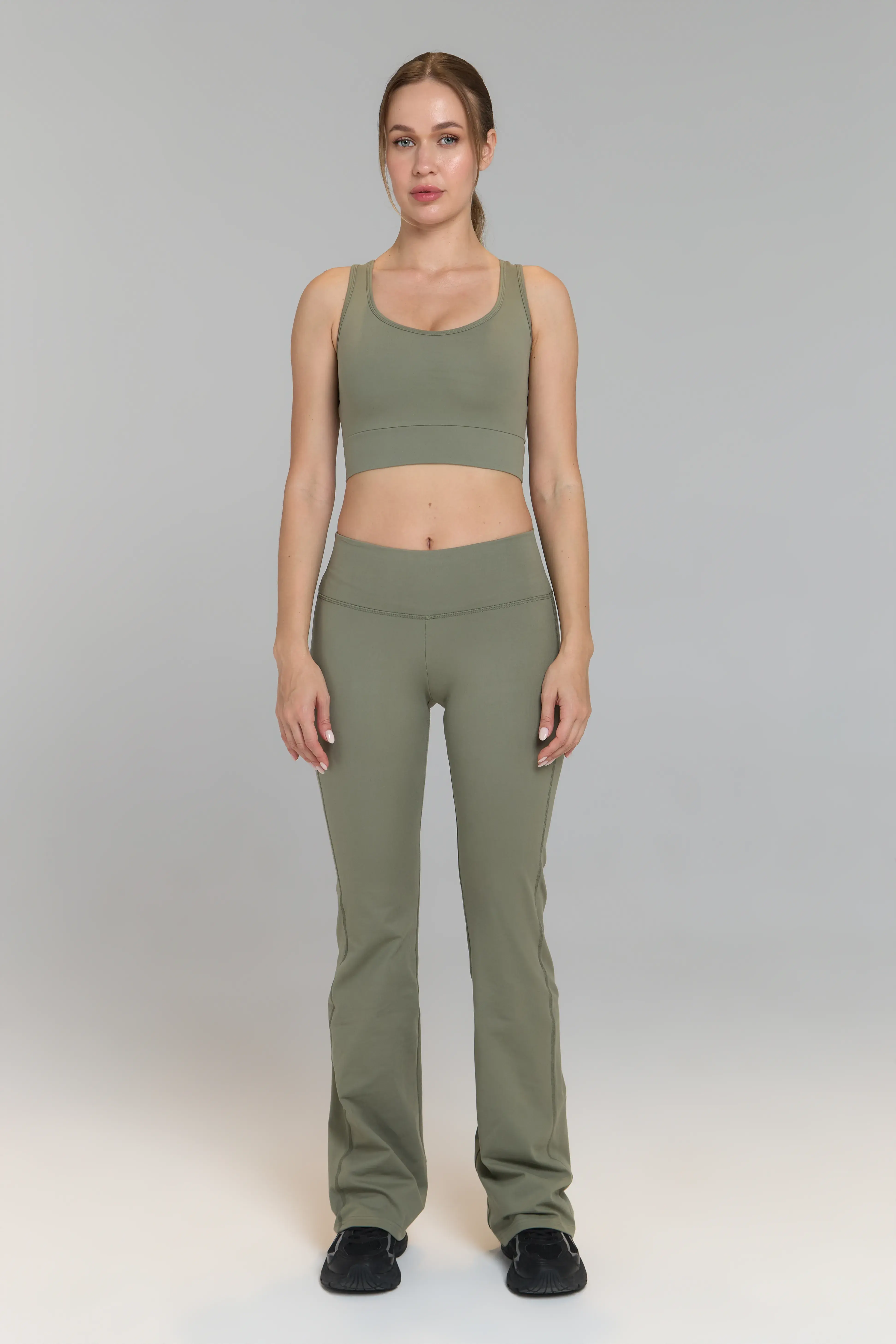 BASE Cut-Out Crop & İspanyol Paça Tayt Seti